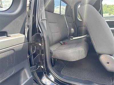 2012 Nissan Titan SV   - Photo 8 - Princeton, WV 24740