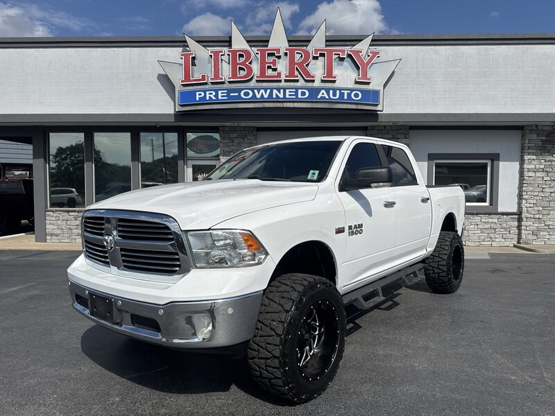 2017 RAM 1500 SLT   - Photo 1 - Princeton, WV 24740