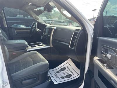 2017 RAM 1500 SLT - Photo 7 - Princeton, WV 24740