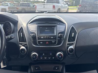 2014 Hyundai TUCSON SE   - Photo 9 - Princeton, WV 24740