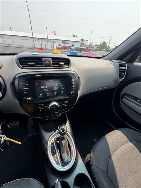 2018 Kia Soul + - Photo 14