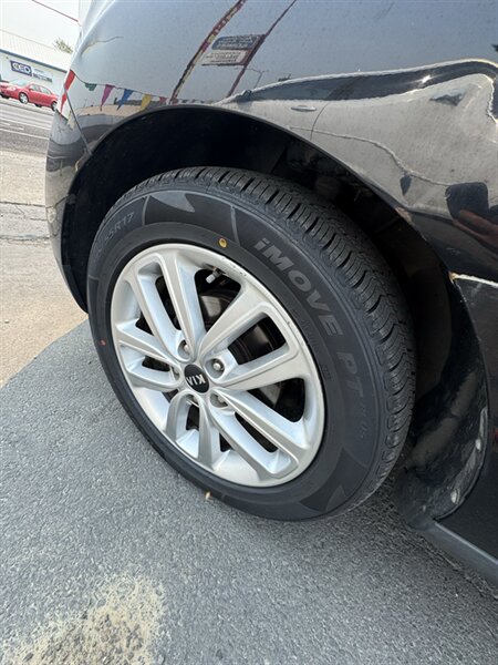 2018 Kia Soul + - Photo 12