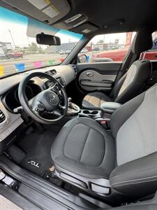 2018 Kia Soul + - Photo 8 - Moses Lake, WA 98837