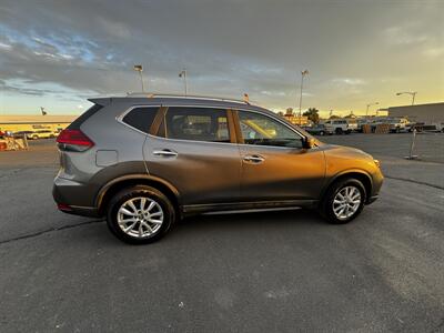 2017 Nissan Rogue S - Photo 5 - Moses Lake, WA 98837