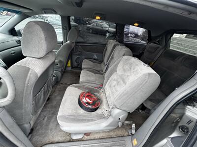 2010 Toyota Sienna CE 8-Passenger   - Photo 7 - Moses Lake, WA 98837