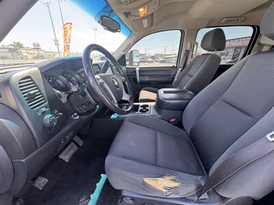 2009 Chevrolet Silverado 2500HD LT - Photo 10 - Moses Lake, WA 98837