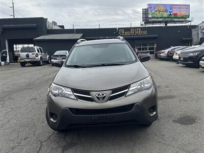 2014 Toyota RAV4 LE  