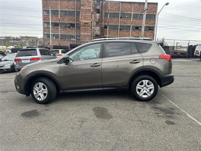 2014 Toyota RAV4 LE   - Photo 3 - Hasbrouck Heights, NJ 07604