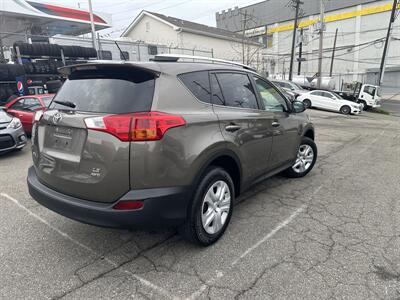 2014 Toyota RAV4 LE   - Photo 6 - Hasbrouck Heights, NJ 07604