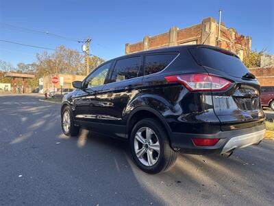 2015 Ford Escape SE   - Photo 5 - Hasbrouck Heights, NJ 07604