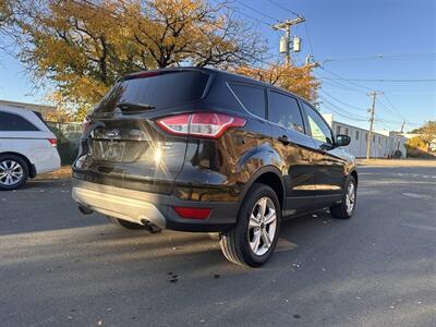 2015 Ford Escape SE   - Photo 7 - Hasbrouck Heights, NJ 07604