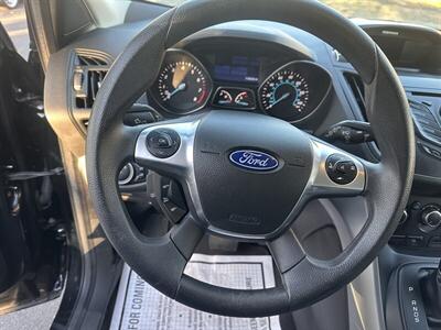 2015 Ford Escape SE   - Photo 15 - Hasbrouck Heights, NJ 07604