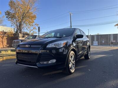 2015 Ford Escape SE   - Photo 2 - Hasbrouck Heights, NJ 07604