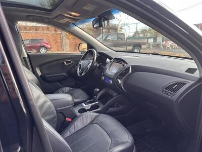 2015 Hyundai Tucson LIMITED   - Photo 23 - Hasbrouck Heights, NJ 07604