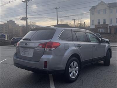 2011 Subaru Outback 2.5i Premium   - Photo 5 - Hasbrouck Heights, NJ 07604