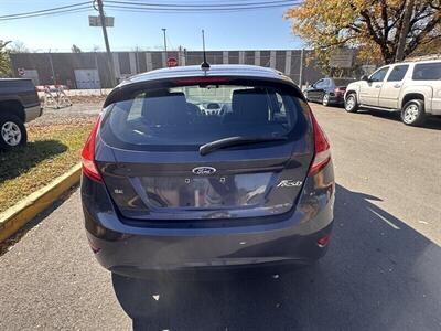 2012 Ford Fiesta SE   - Photo 9 - Hasbrouck Heights, NJ 07604