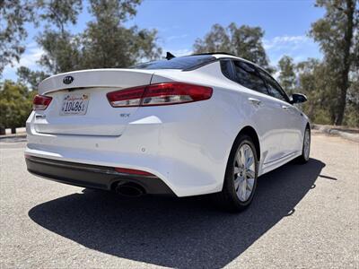2018 Kia Optima EX   - Photo 11 - Fullerton, CA 92833-4276