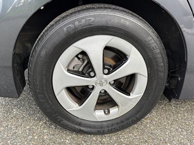 2013 Toyota Prius Five   - Photo 15 - Fullerton, CA 92833
