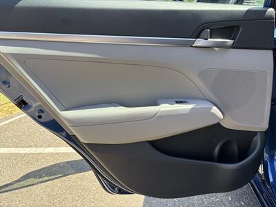 2020 Hyundai ELANTRA SE   - Photo 20 - Fullerton, CA 92833-4276