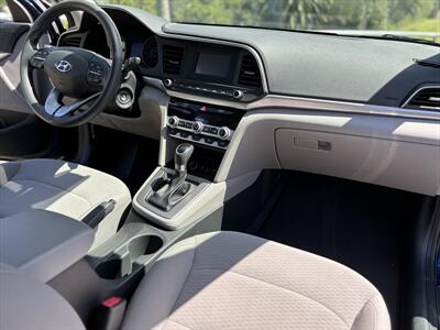 2020 Hyundai ELANTRA SE   - Photo 33 - Fullerton, CA 92833-4276