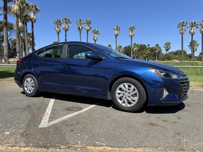 2020 Hyundai ELANTRA SE   - Photo 2 - Fullerton, CA 92833-4276