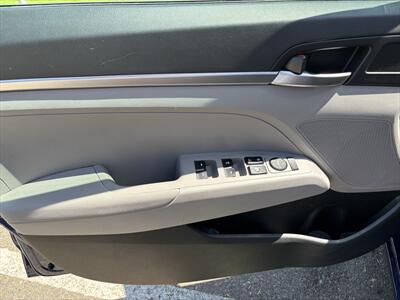 2020 Hyundai ELANTRA SE   - Photo 18 - Fullerton, CA 92833-4276