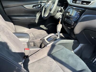 2016 Nissan Rogue S   - Photo 12 - Fullerton, CA 92833