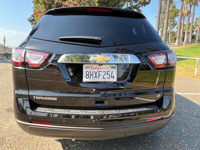 2017 Chevrolet Traverse LT   - Photo 4 - Fullerton, CA 92833