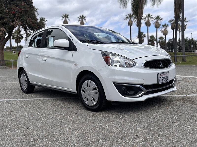2020 Mitsubishi Mirage ES  