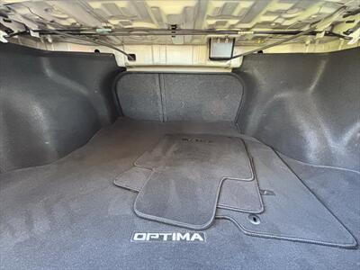 2019 Kia Optima LX   - Photo 17 - Fullerton, CA 92833-4276