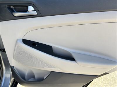 2018 Hyundai TUCSON SEL   - Photo 33 - Fullerton, CA 92833-4276