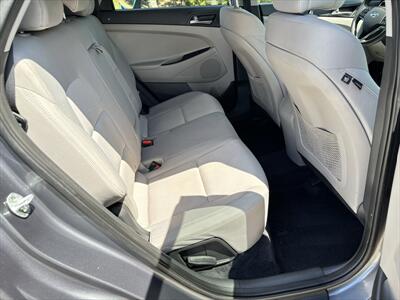 2018 Hyundai TUCSON SEL   - Photo 31 - Fullerton, CA 92833-4276