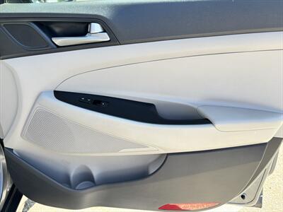 2018 Hyundai TUCSON SEL   - Photo 37 - Fullerton, CA 92833-4276