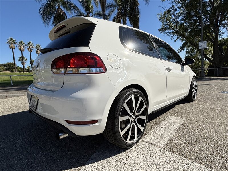 2012 Volkswagen GTI Autobahn PZEV   - Photo 24 - Fullerton, CA 92833