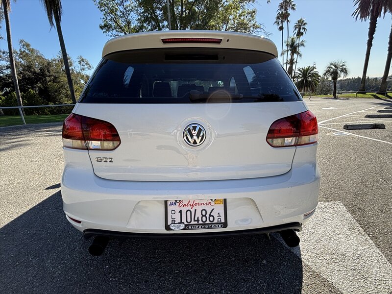 2012 Volkswagen GTI Autobahn PZEV   - Photo 28 - Fullerton, CA 92833