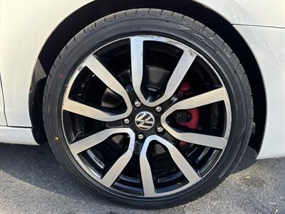 2012 Volkswagen GTI Autobahn PZEV   - Photo 15 - Fullerton, CA 92833