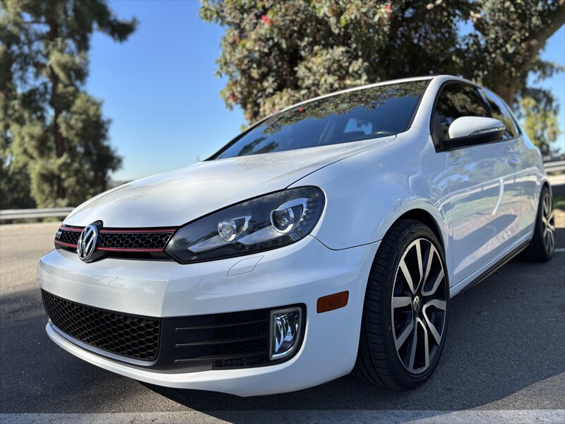 2012 Volkswagen GTI Autobahn PZEV   - Photo 8 - Fullerton, CA 92833