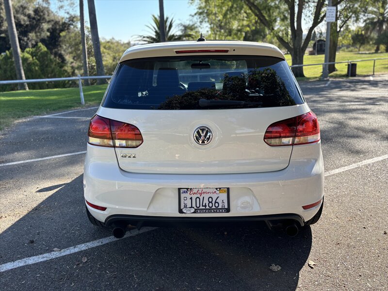 2012 Volkswagen GTI Autobahn PZEV   - Photo 19 - Fullerton, CA 92833