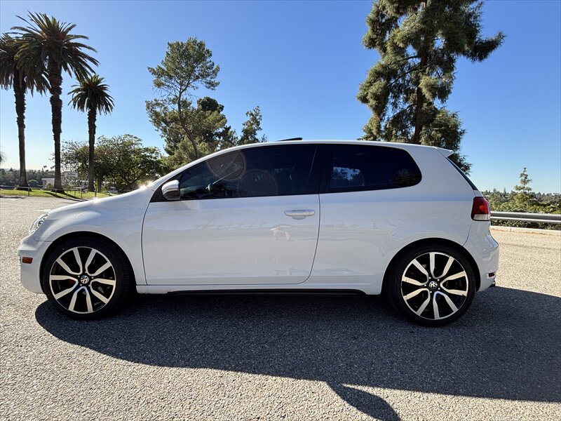 2012 Volkswagen GTI Autobahn PZEV   - Photo 5 - Fullerton, CA 92833
