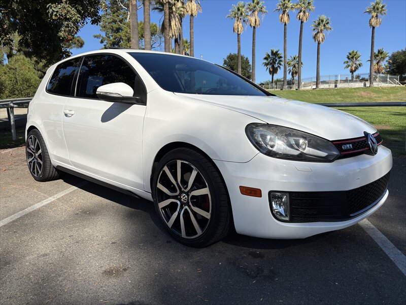2012 Volkswagen GTI Autobahn PZEV   - Photo 16 - Fullerton, CA 92833