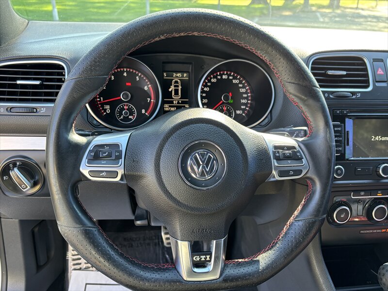 2012 Volkswagen GTI Autobahn PZEV   - Photo 30 - Fullerton, CA 92833