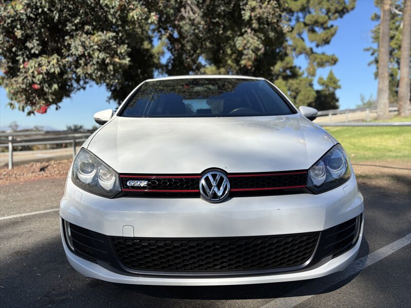 2012 Volkswagen GTI Autobahn PZEV   - Photo 10 - Fullerton, CA 92833