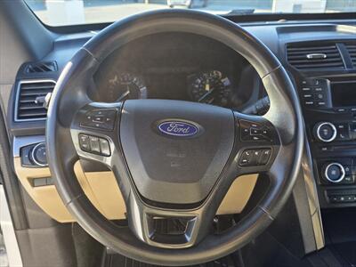 2016 Ford Explorer   - Photo 48 - Fullerton, CA 92833-4276