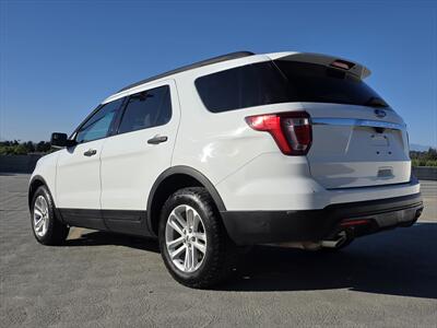 2016 Ford Explorer   - Photo 4 - Fullerton, CA 92833-4276