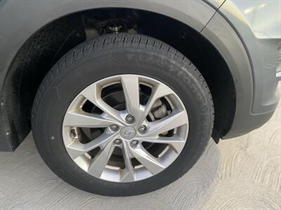 2019 Hyundai TUCSON SE   - Photo 43 - Fullerton, CA 92833-4276