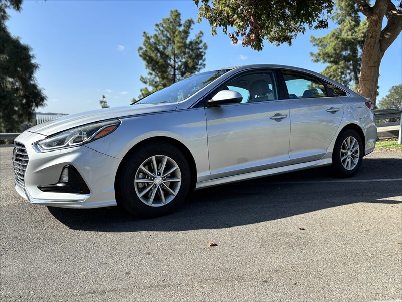 2019 Hyundai Sonata Eco - Photo 18