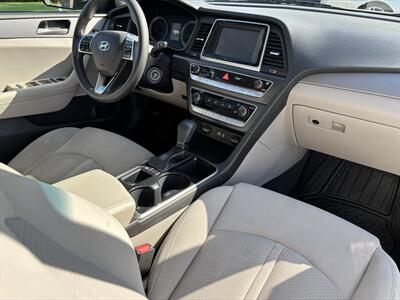 2019 Hyundai SONATA Eco   - Photo 34 - Fullerton, CA 92833-4276
