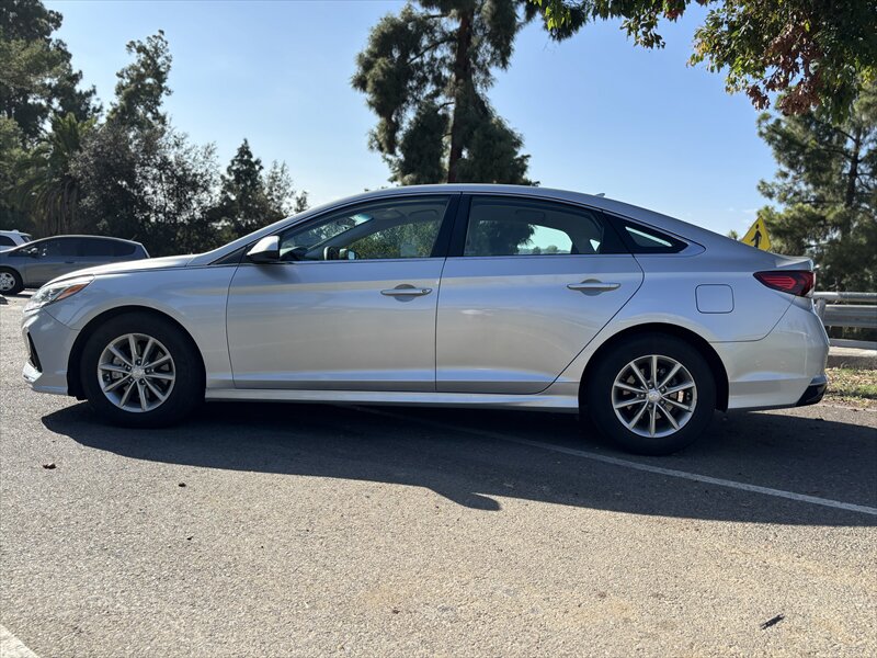 2019 Hyundai Sonata Eco - Photo 19