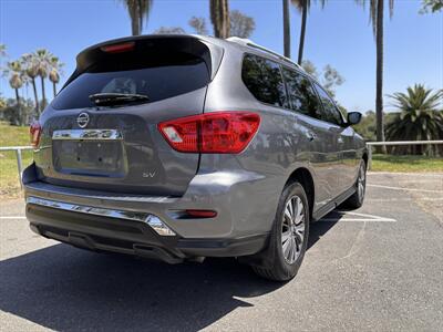 2017 Nissan Pathfinder SV   - Photo 7 - Fullerton, CA 92833-4276