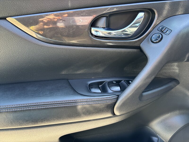 2018 Nissan Rogue SV Midnight - Photo 39 - Fullerton, CA 92833